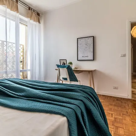 Joivy Modern 1-bed Flat With Balcony In Portello